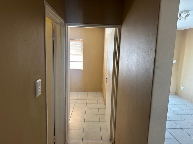 2 Bedroom Property for Sale in Maitland Western Cape